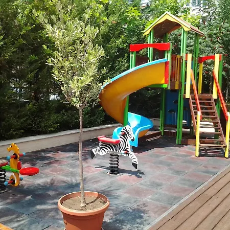 아파트호텔 Harmony Palace Apartcomplex 3*